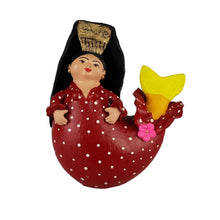 Cargar imagen en el visor de la galería, Sirena mexicana con decoraciones variadas, figura de barro de Tlaquepaque Jalisco
