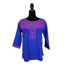 Cargar imagen en el visor de la galería, Blusa oaxaqueña de manta de Santa María Alotepec Mixe
