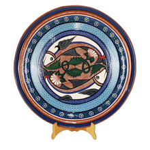 Cargar imagen en el visor de la galería, Plato decorado con peces y flores de Michoacán
