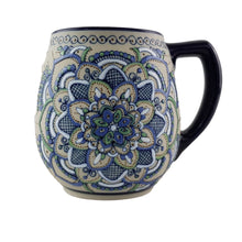 Cargar imagen en el visor de la galería, Tarro cervecero de cerámica Servín decorado a mano con mandalas
