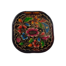 Cargar imagen en el visor de la galería, Espejo de bolsillo decorado con mariposas y flores
