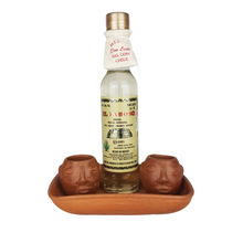 Cargar imagen en el visor de la galería, Juego de mezcal de gusano con mezcaleros de la sierra sur
