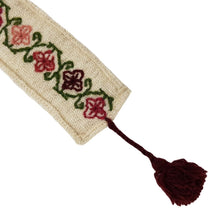Cargar imagen en el visor de la galería, Separador Hueyapan de lana con bordado de puntada antigua
