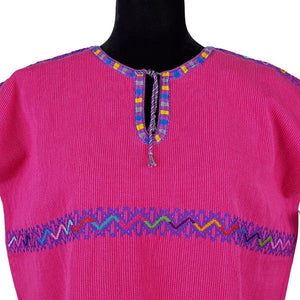 Blusa chiapaneca con brocados tradicionales de Aldama Chiapas