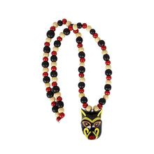 Cargar imagen en el visor de la galería, Collar de máscara miniatura del baile de los Morenos, tallada y decorada a mano
