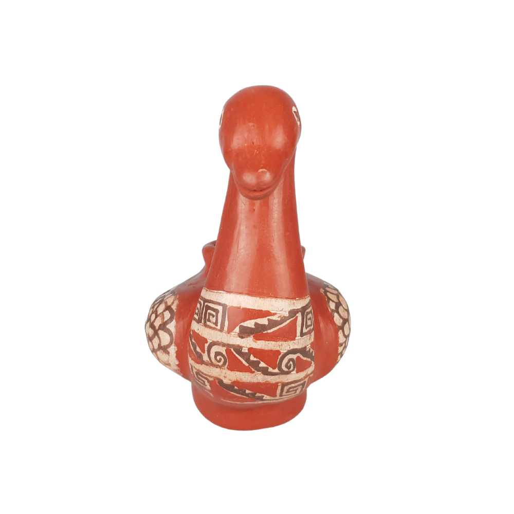 Pato chico de barro bruñido decorado a mano