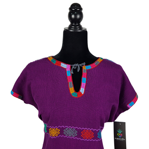 Blusa chiapaneca con brocados tradicionales de Aldama Chiapas