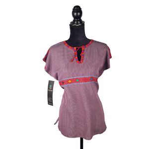 Blusa chiapaneca con brocados tradicionales de Aldama Chiapas