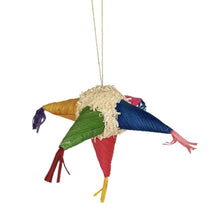 Cargar imagen en el visor de la galería, Esfera navideña de totomoxtle en forma de piñata, elaborada con hoja de maíz
