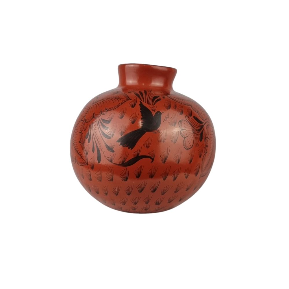 Florero grande de barro bruñido decorado con flores y pájaros