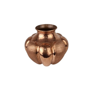 Florero de cobre con jagos martillado a mano