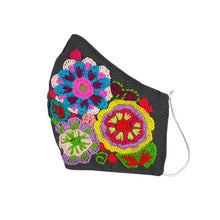 Cargar imagen en el visor de la galería, Cubrebocas chiapaneco otoño, con bordado de flores multicolor
