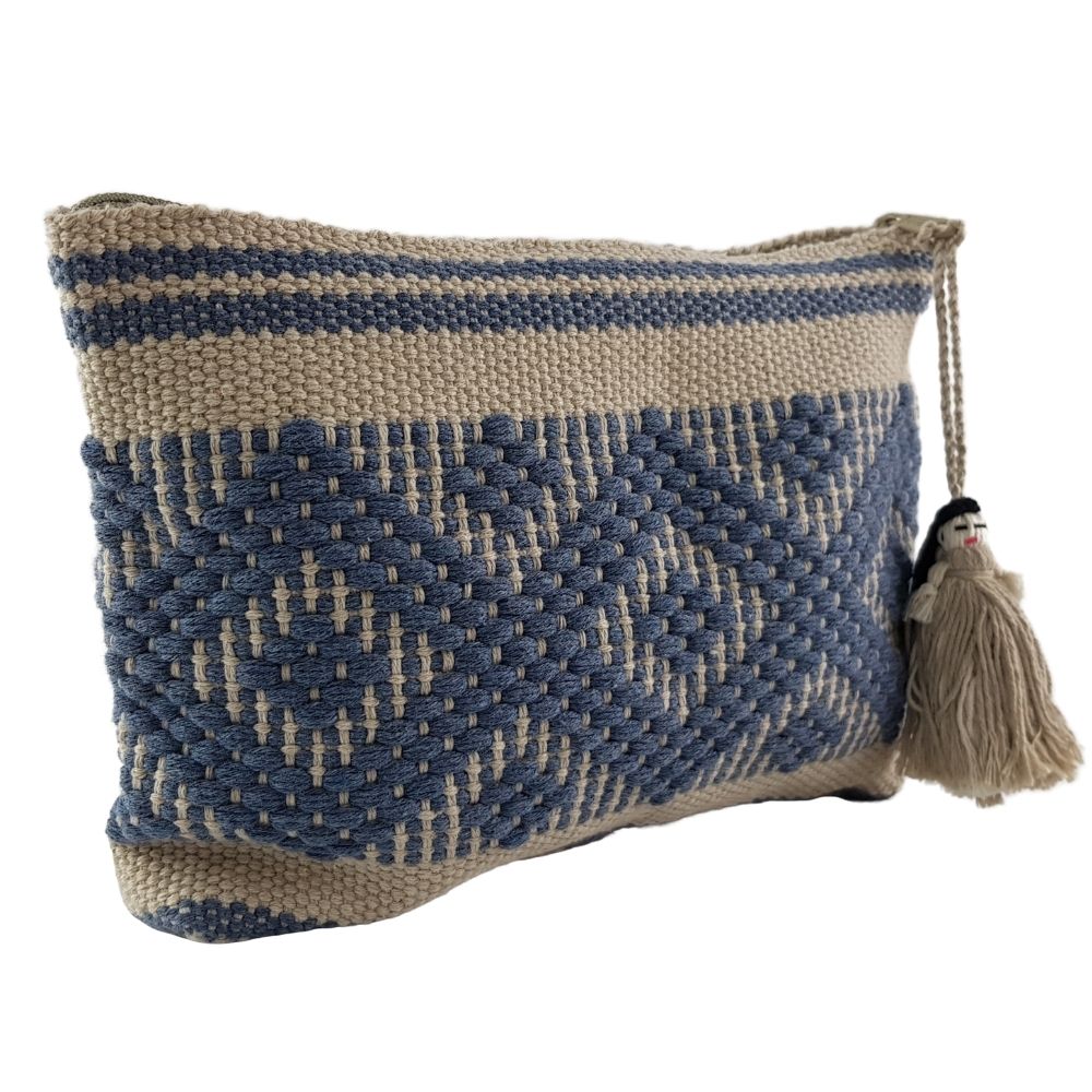 Bolsa cosmetiquera chica de algodón, tejida en telar de cintura en Santo Tomás Jalieza Oaxaca