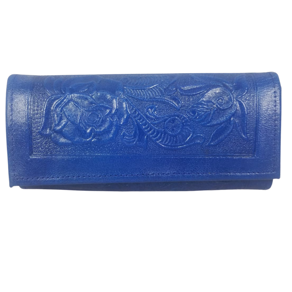 Cartera de piel troquelada